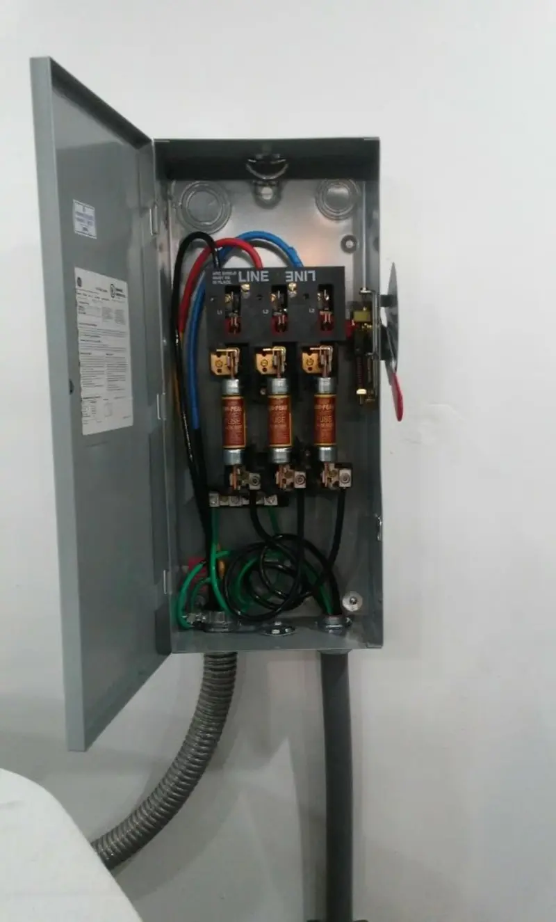 Three-phase disconnect switch installed for Electrical Wiring & Rewiring in Green Lake